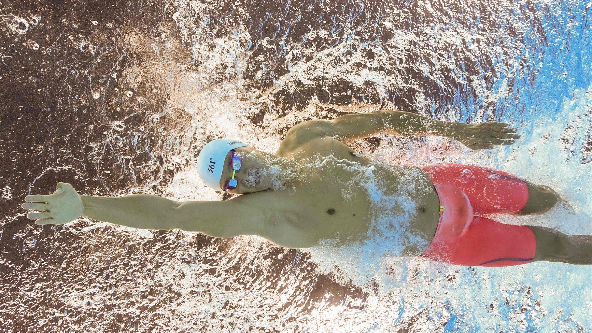 加斯科因回忆录披露，球场荣耀与场外漩涡，自述成名后收到女性私密物品