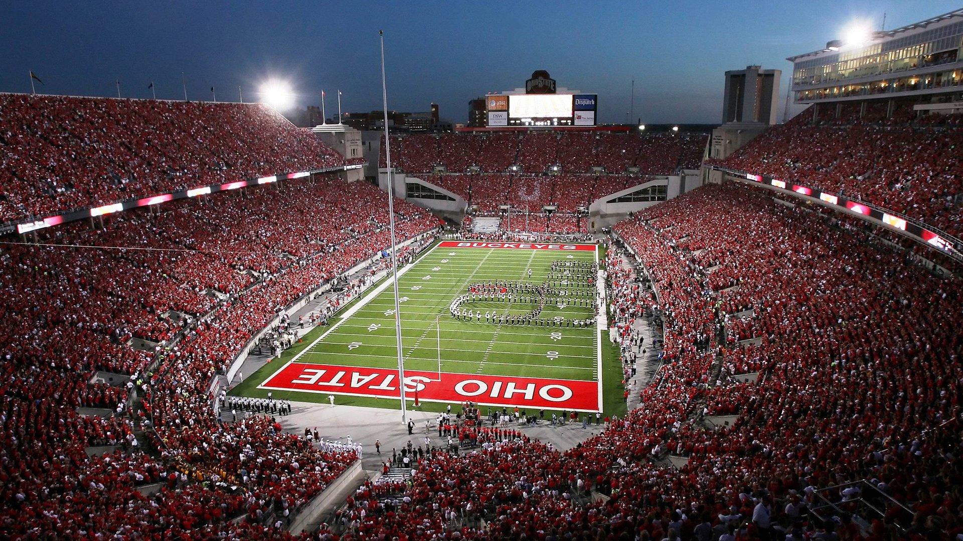 迈尼昂续约悬而未决，阿莱格里坦言，AC米兰的未来规划正在进行中